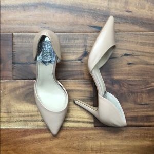Vince Camuto Pointy Toe Nude Heels Size 7.5